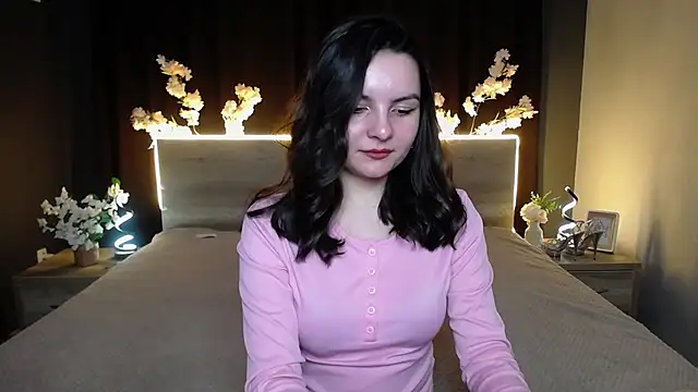 JasmineAsha online show from 18, 3, 2026