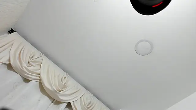 Snapshot of sarita_loven chatting on 17, 2, 2026 sarita loven online show from 17, 2, 2026