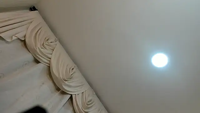 Snapshot of sarita_loven chatting on 3, 3, 2026 sarita loven online show from 3, 3, 2026