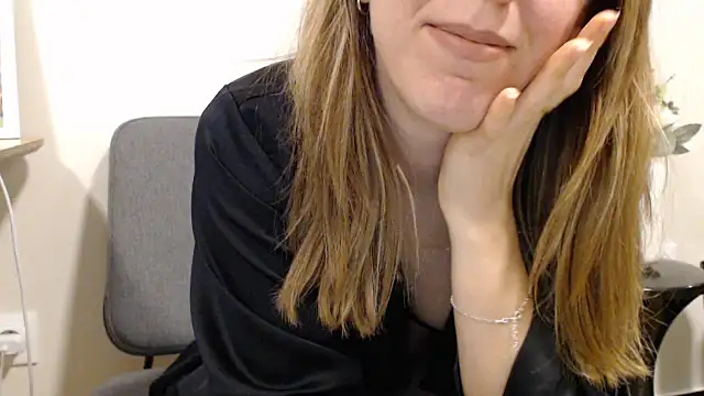 Snapshot of ninfa2000 chatting on 21, 2, 2026 ninfa2000 online show from 21, 2, 2026