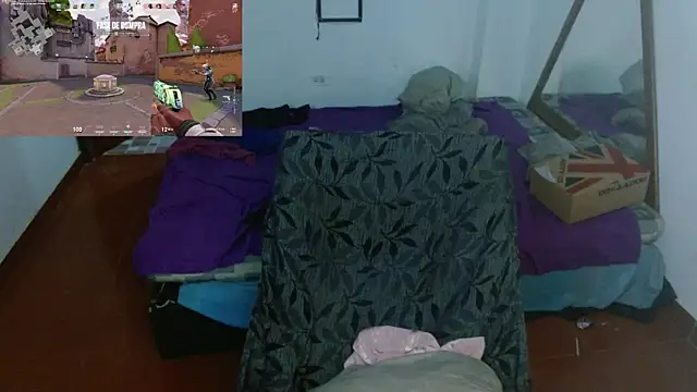 Snapshot of altairstudiosvip_ chatting on 10, 12, 2024 altairstudiosvip  online show from 10, 12, 2024