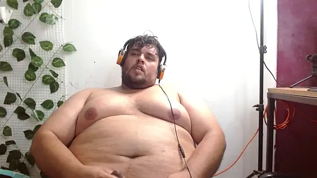 Snapshot of altairstudiosvip_ chatting on 6, 2, 2025 altairstudiosvip  online show from 6, 2, 2025