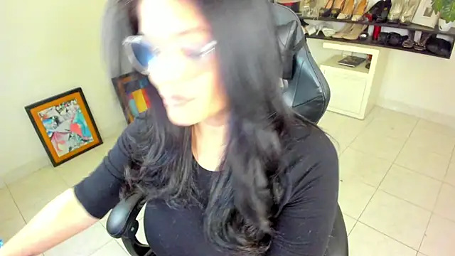 BellaFlaming online show from 31, 3, 2026