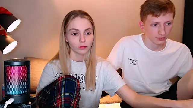 juliaanddima online show from 27, 11, 2025