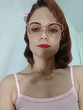Snapshot of Meganlola chatting on 28, 5, 2026 Meganlola online show from 28, 5, 2026