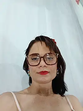 Meganlola online show from 31, 7, 2026