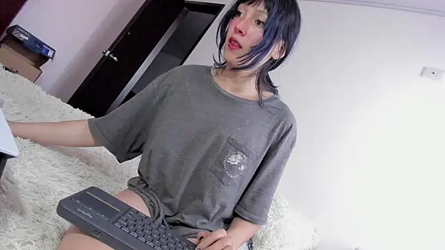 Snapshot of Room312_ chatting on 15, 7, 2026 Room312 online show from 15, 7, 2026
