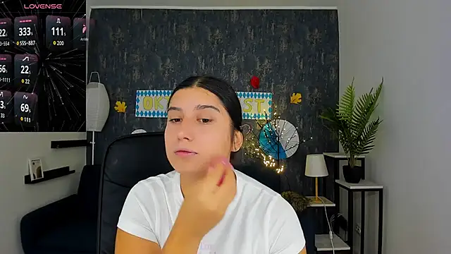 Snapshot of Linda_EX chatting on 27, 9, 2025 Linda EX online show from 27, 9, 2025