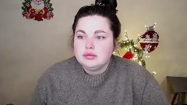 Emily Mo online show from 22, 12, 2025