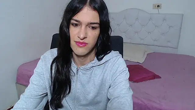 sweet1Girl online show from 23, 6, 2026