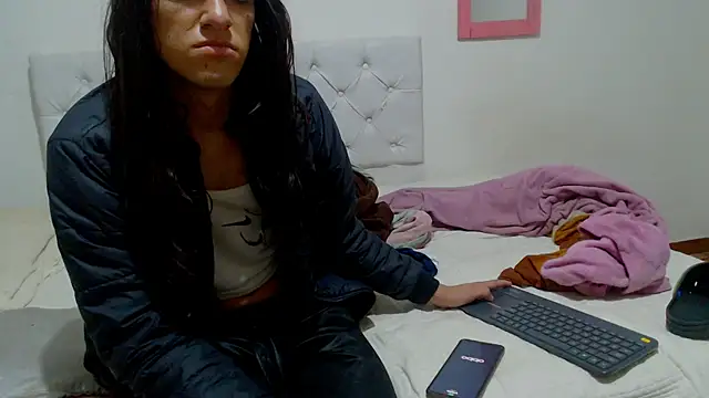 sweet1Girl online show from 19, 7, 2026