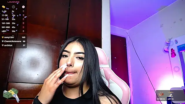 Snapshot of eva_six chatting on 12, 12, 2024 eva six online show from 12, 12, 2024