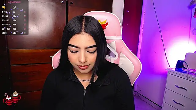 Snapshot of eva_six chatting on 19, 12, 2024 eva six online show from 19, 12, 2024