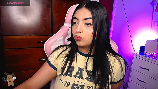 Snapshot of eva_six chatting on 30, 12, 2024 eva six online show from 30, 12, 2024