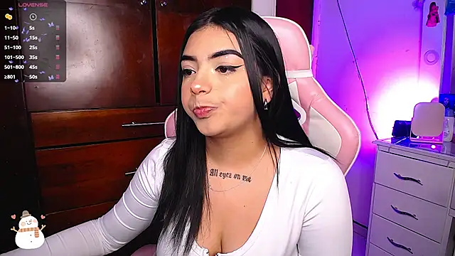 Snapshot of eva_six chatting on 8, 2, 2025 eva six online show from 8, 2, 2025