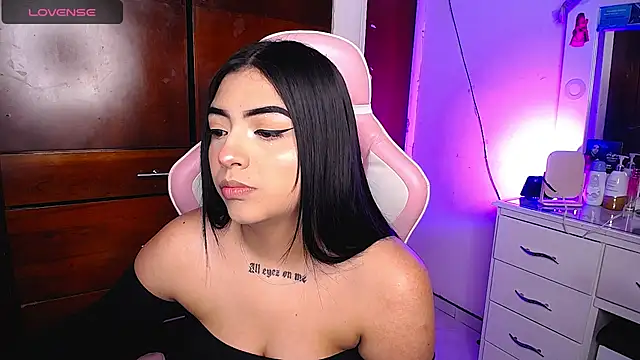 Snapshot of eva_six chatting on 25, 2, 2025 eva six online show from 25, 2, 2025