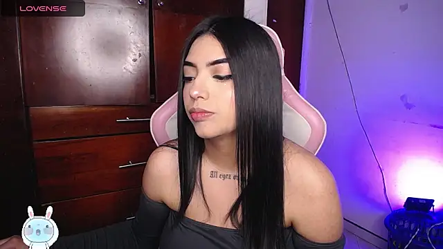 Snapshot of eva_six chatting on 14, 9, 2025 eva six online show from 14, 9, 2025