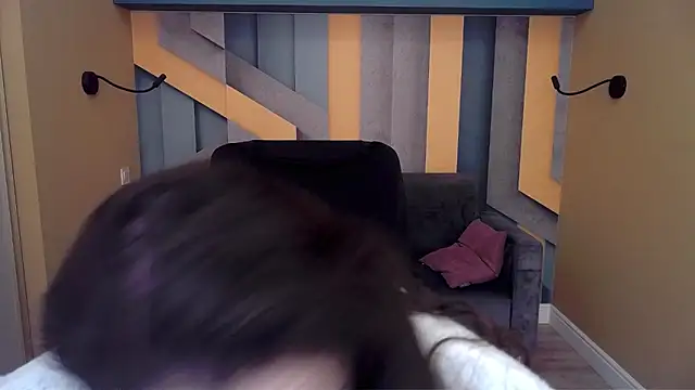 Snapshot of EllaLong chatting on 18, 2, 2026 EllaLong online show from 18, 2, 2026