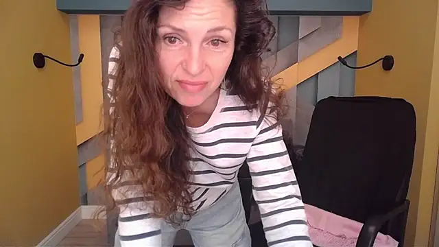 EllaLong online show from 3, 4, 2026