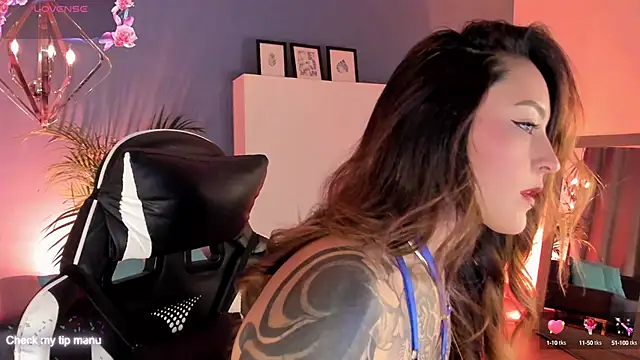 Megan inked online show from 21, 10, 2025