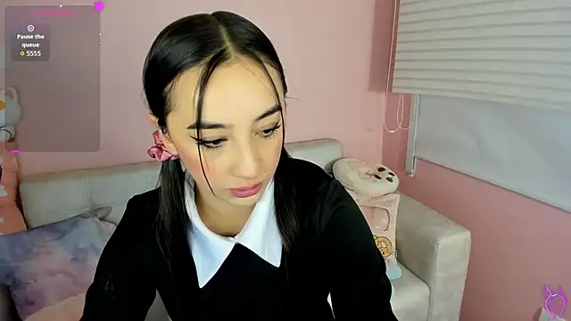 Snapshot of tinysara chatting on 8, 2, 2026 tinysara online show from 8, 2, 2026