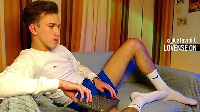 Snapshot of Midnighter_ chatting on 4, 11, 2025 Midnighter online show from 4, 11, 2025