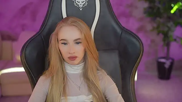 Amelia Blaze online show from 12, 2, 2025