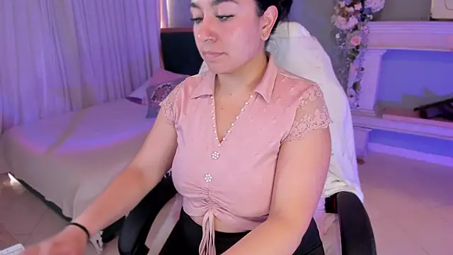 scarlet miller1 online show from 10, 3, 2025