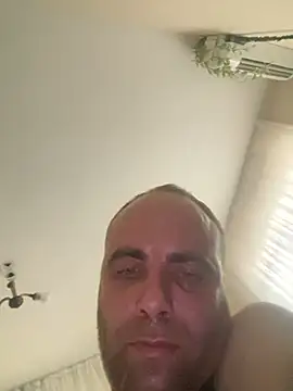 Snapshot of mustican422 chatting on 26, 1, 2025 mustican422 online show from 26, 1, 2025