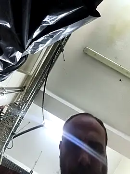 Snapshot of mustican422 chatting on 4, 10, 2025 mustican422 online show from 4, 10, 2025