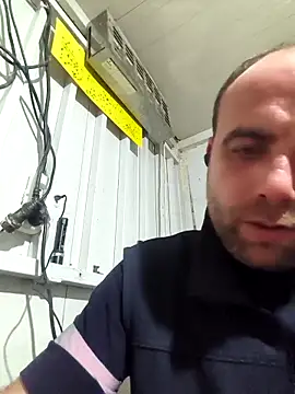 Snapshot of mustican422 chatting on 12, 10, 2025 mustican422 online show from 12, 10, 2025