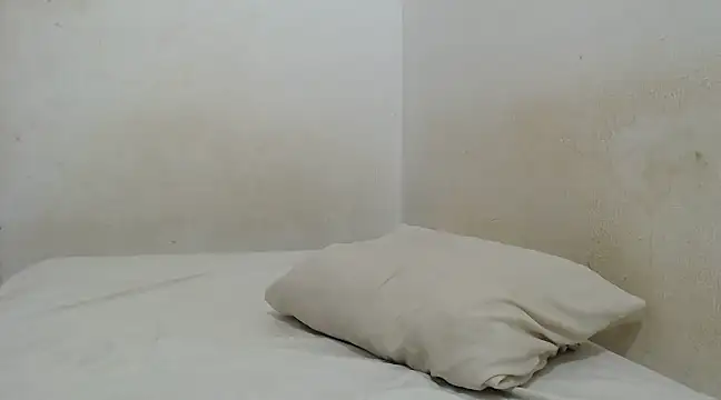 SiraJones-13 online show from 10, 12, 2024