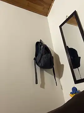 Snapshot of CamiRojas_boy chatting on 18, 10, 2025 CamiRojas boy online show from 18, 10, 2025