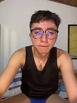 CamiRojas boy online show from 14, 6, 2026