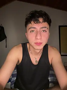 CamiRojas boy online show from 18, 7, 2026