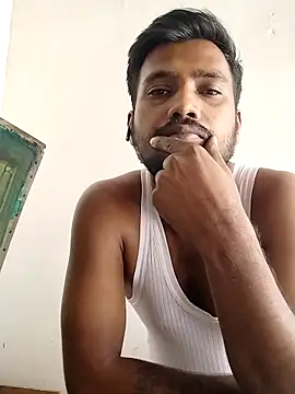 Snapshot of Cute-boy6 chatting on 29, 10, 2025 Cute-boy6 online show from 29, 10, 2025