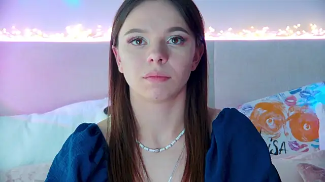 ElisabethDavis online show from 1, 2, 2025