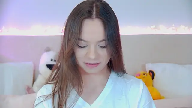 ElisabethDavis online show from 1, 3, 2025