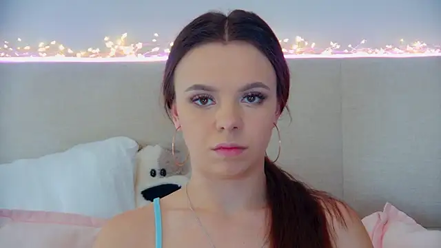 ElisabethDavis online show from 19, 3, 2025