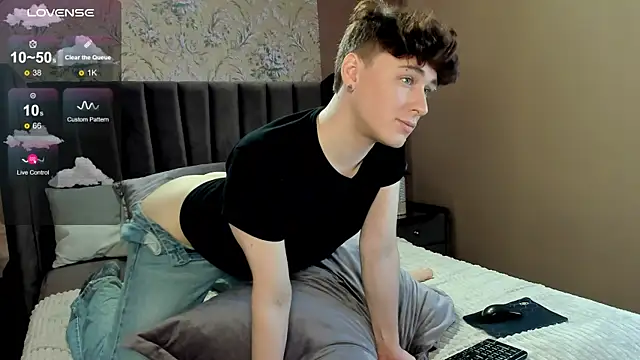  YummyTony  online show from 27, 2, 2026