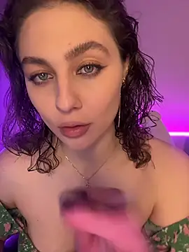 Snapshot of Your_insomniya chatting on 29, 11, 2025 Your insomniya online show from 29, 11, 2025