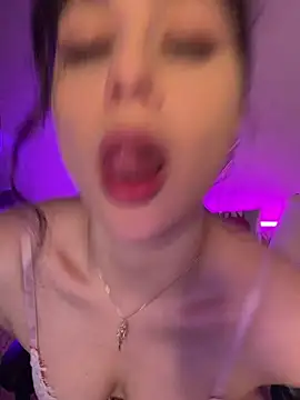 Snapshot of Your_insomniya chatting on 18, 12, 2025 Your insomniya online show from 18, 12, 2025