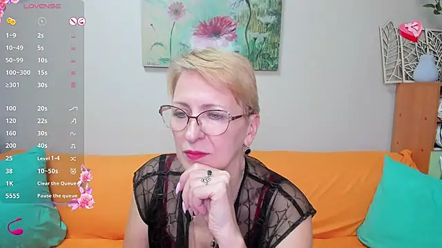 iamyourdream89 online show from 22, 3, 2025