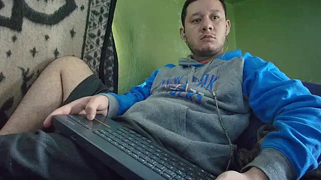 sweet cock28 online show from 4, 11, 2025