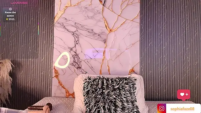 big tits in your face online show from 4, 2, 2026