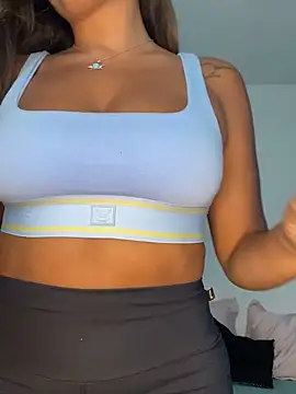 Snapshot of fenixgre chatting on 5, 10, 2025 fenixgre online show from 5, 10, 2025