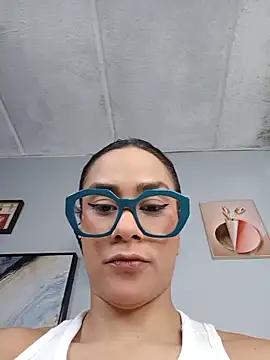 Amber Etan online show from 28, 5, 2026