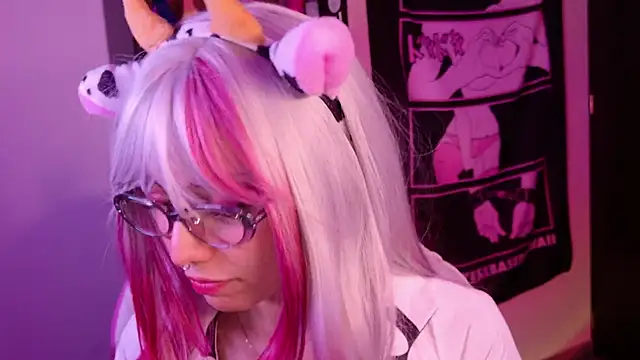 amber yull online show from 31, 5, 2026