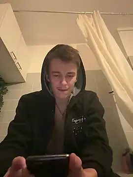 Toyjungee online show from 7, 1, 2025