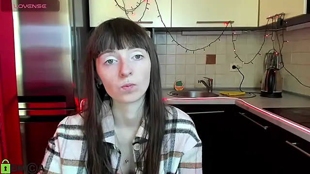 TayanaJons online show from 6, 3, 2025